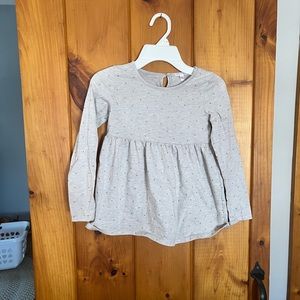 Little girl long sleeve t-shirt.